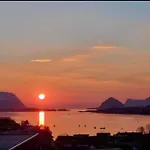 فيلة Wonderful House In Ålesund