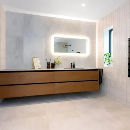 Wonderful House In וילה